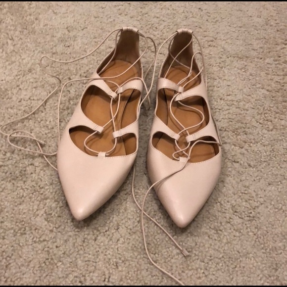 J Crew Lace Up Flats in Light Beige - Picture 1 of 4